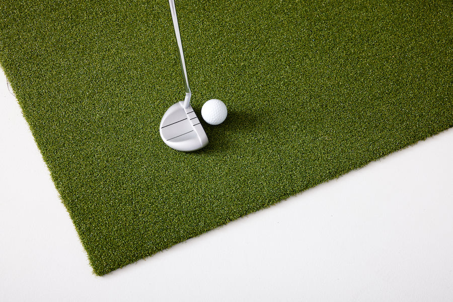 Putting turf from the SKYTRAK Golf Simulator line